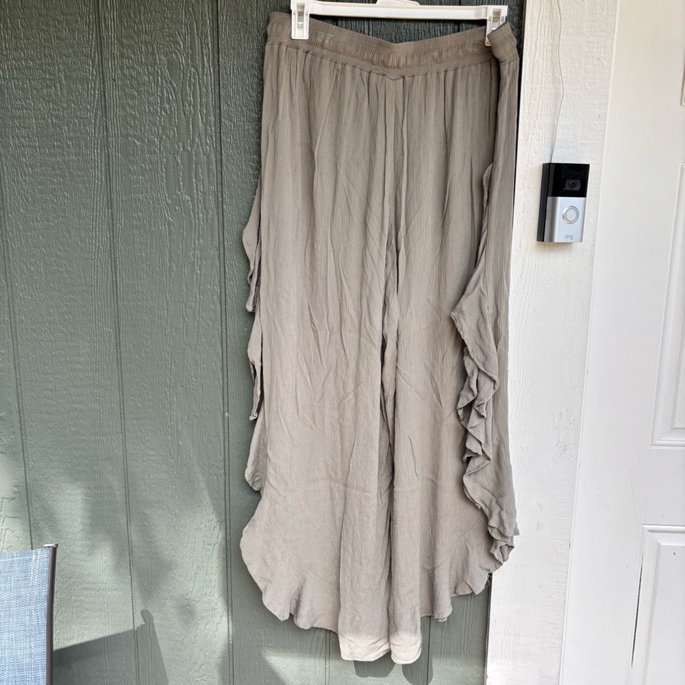 Cato Plus Size 18/20 Boho Wide-Leg Ruffle Pants - Picture 5 of 7